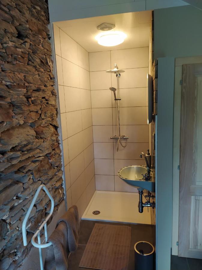Gite De Charme Rosardenne Vaux-sur-Sure Esterno foto